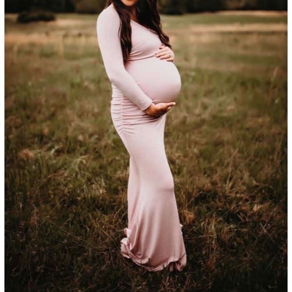 PINKBLUSH Maternity Gown